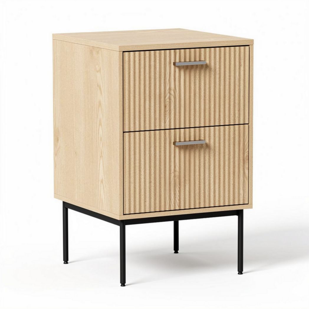 Table de chevet en bois clair avec deux tiroirs dimensions 40 x 40 x 60cm